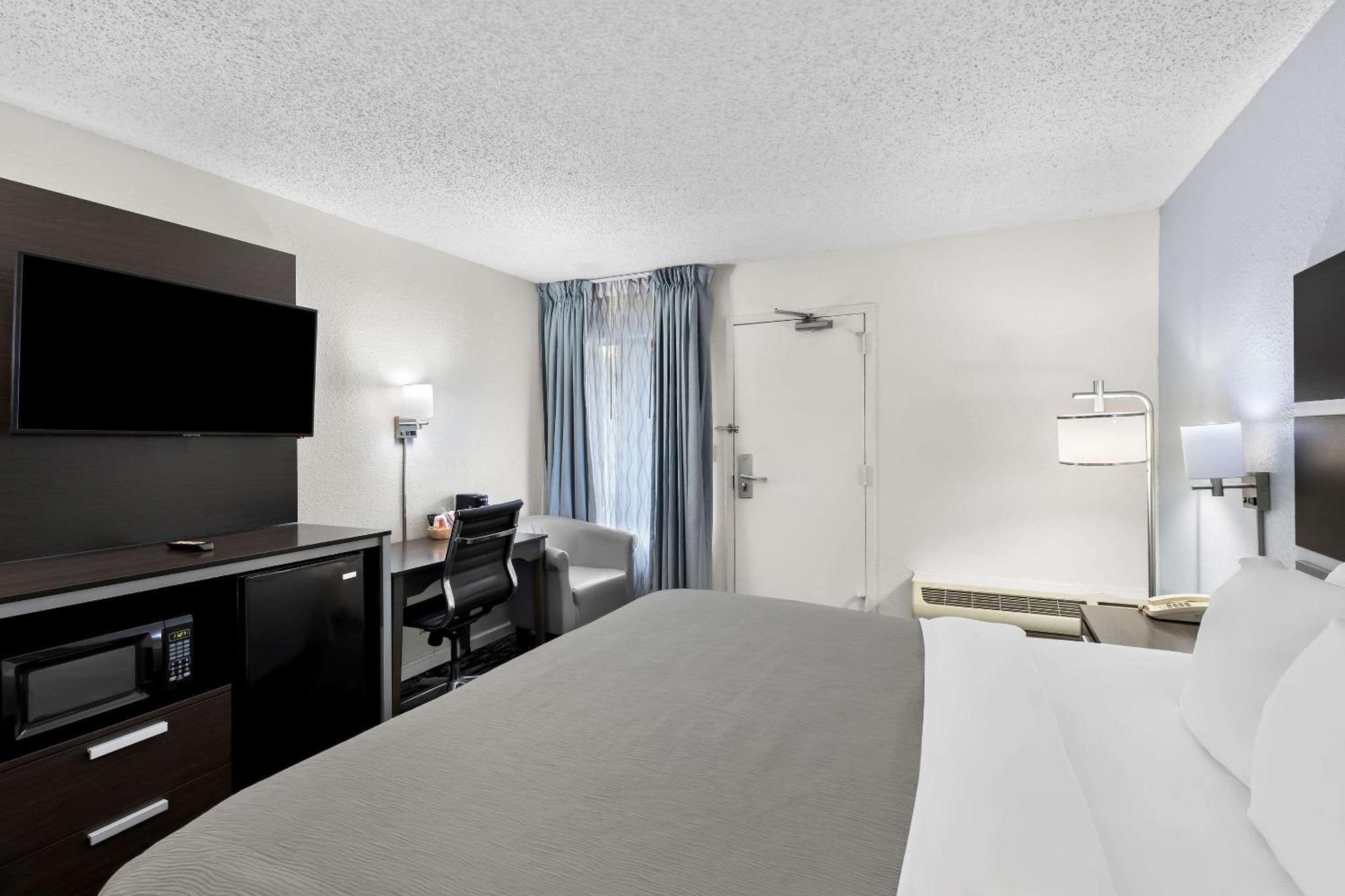Quality Inn Northlake Tucker Exterior photo